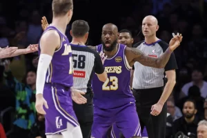 Mavericks vs Lakers Prediction: Can L.A. End Skid at Home?