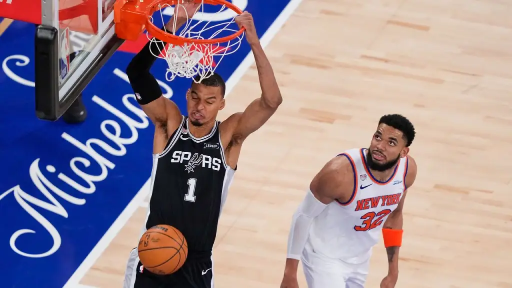 Knicks vs Spurs Prediction 2026: Spurs Fight to Survive Game 5