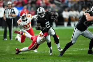 Cardinals vs Raiders Prediction | Beck vs Mendoza Rookie Battle